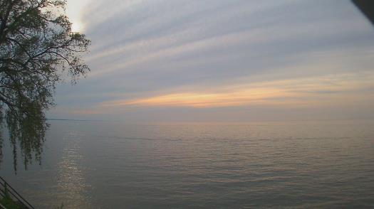 Weather camera view of Forest Lawn Beach.