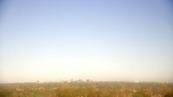 Weather camera view of Kansas Aviation Museum.