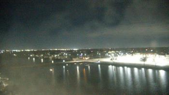 Weather camera view of Commerce Bank.