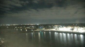 Weather camera view of Commerce Bank.