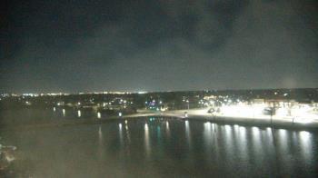 Weather camera view of Commerce Bank.