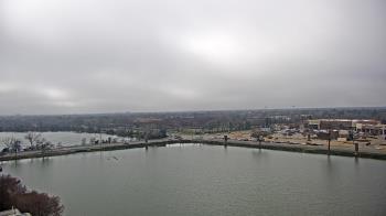 Weather camera view of Commerce Bank.