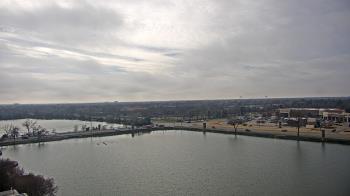 Weather camera view of Commerce Bank.