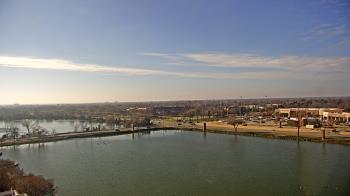 Weather camera view of Commerce Bank.