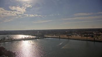 Weather camera view of Commerce Bank.