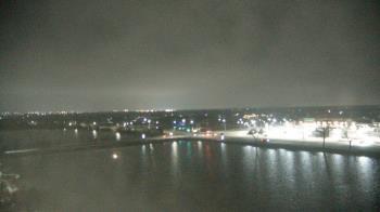 Weather camera view of Commerce Bank.