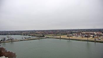 Weather camera view of Commerce Bank.