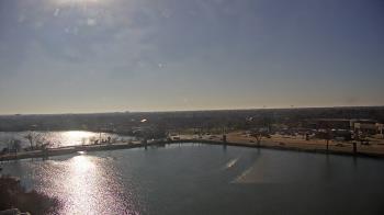 Weather camera view of Commerce Bank.