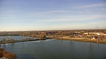 Weather camera view of Commerce Bank.