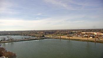 Weather camera view of Commerce Bank.