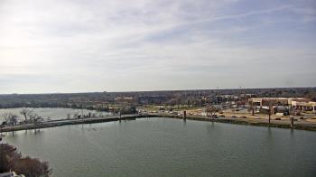 Weather camera view of Commerce Bank.