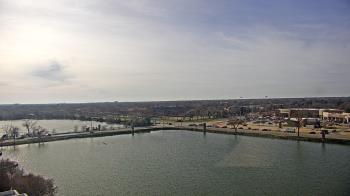 Weather camera view of Commerce Bank.