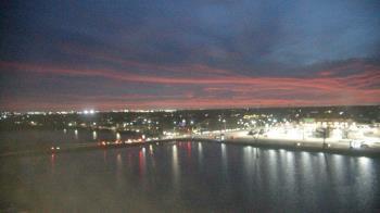 Weather camera view of Commerce Bank.