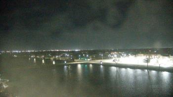 Weather camera view of Commerce Bank.