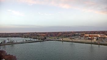 Weather camera view of Commerce Bank.