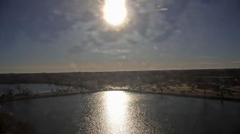 Weather camera view of Commerce Bank.