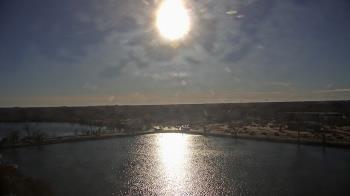 Weather camera view of Commerce Bank.