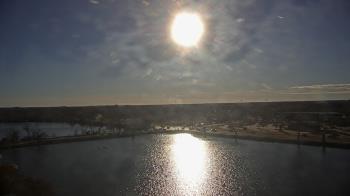 Weather camera view of Commerce Bank.