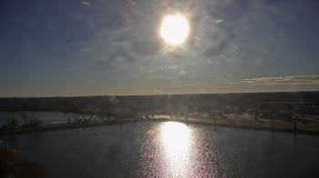 Weather camera view of Commerce Bank.