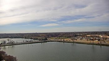 Weather camera view of Commerce Bank.