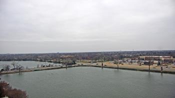 Weather camera view of Commerce Bank.