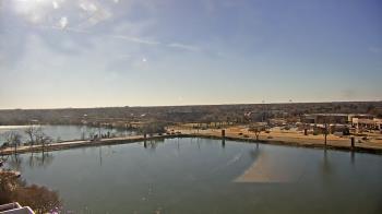 Weather camera view of Commerce Bank.