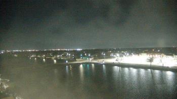 Weather camera view of Commerce Bank.