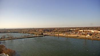 Weather camera view of Commerce Bank.