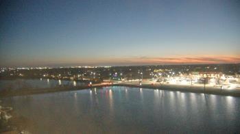 Weather camera view of Commerce Bank.