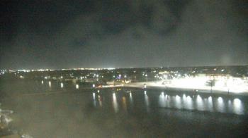 Weather camera view of Commerce Bank.