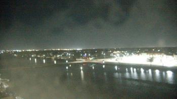 Weather camera view of Commerce Bank.