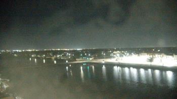 Weather camera view of Commerce Bank.