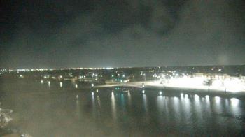 Weather camera view of Commerce Bank.