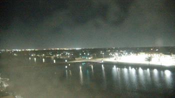 Weather camera view of Commerce Bank.