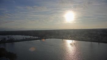 Weather camera view of Commerce Bank.