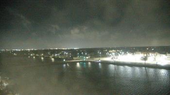 Weather camera view of Commerce Bank.