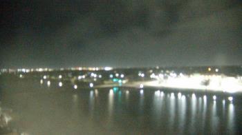 Weather camera view of Commerce Bank.