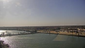 Weather camera view of Commerce Bank.