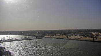 Weather camera view of Commerce Bank.