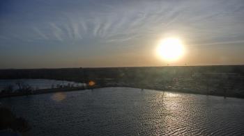 Weather camera view of Commerce Bank.