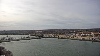 Weather camera view of Commerce Bank.