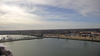 Weather camera view of Commerce Bank.