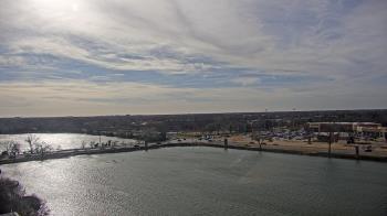 Weather camera view of Commerce Bank.