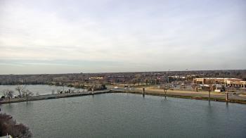 Weather camera view of Commerce Bank.