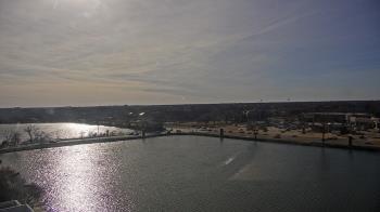 Weather camera view of Commerce Bank.