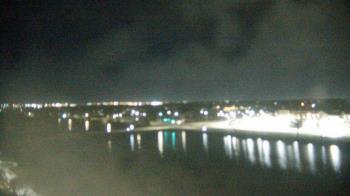 Weather camera view of Commerce Bank.