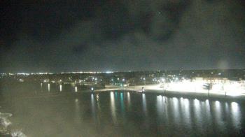 Weather camera view of Commerce Bank.