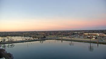 Weather camera view of Commerce Bank.