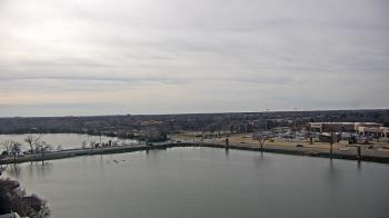 Weather camera view of Commerce Bank.