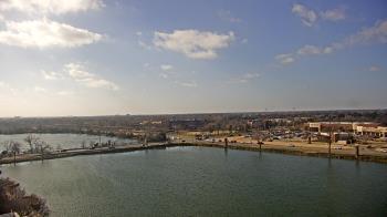 Weather camera view of Commerce Bank.